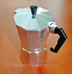 Гейзерная алюминиевая кофеварка  на 3 чашки