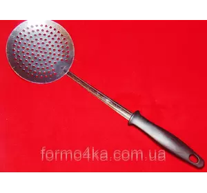 Шумовка с пластмассовой ручкой Шумовка с пластмассовой ручкой